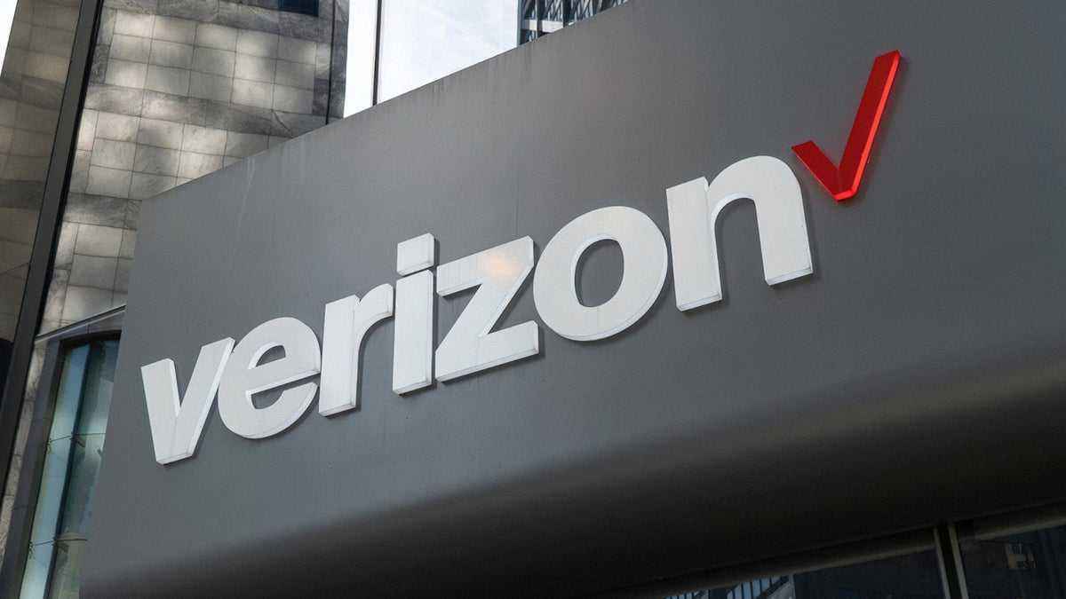Escroteurs à l'iphone 17 : une cliente verizon victime d'une arnaque sordide