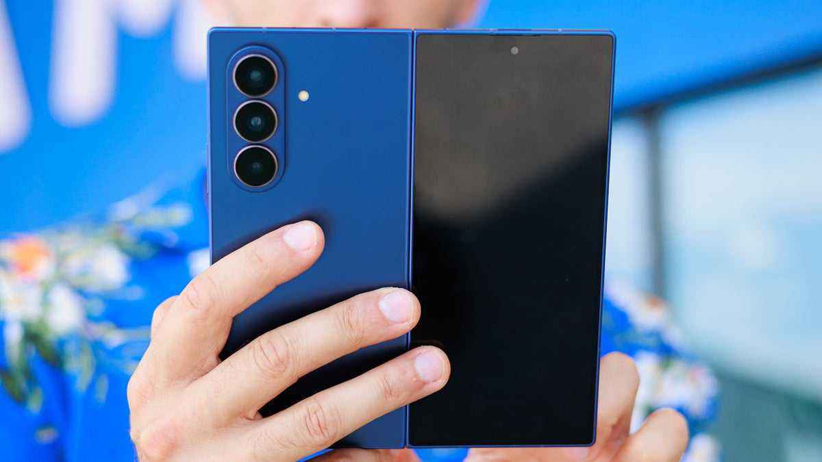 Galaxy z fold 7 : une immersion sous-marine inattendue