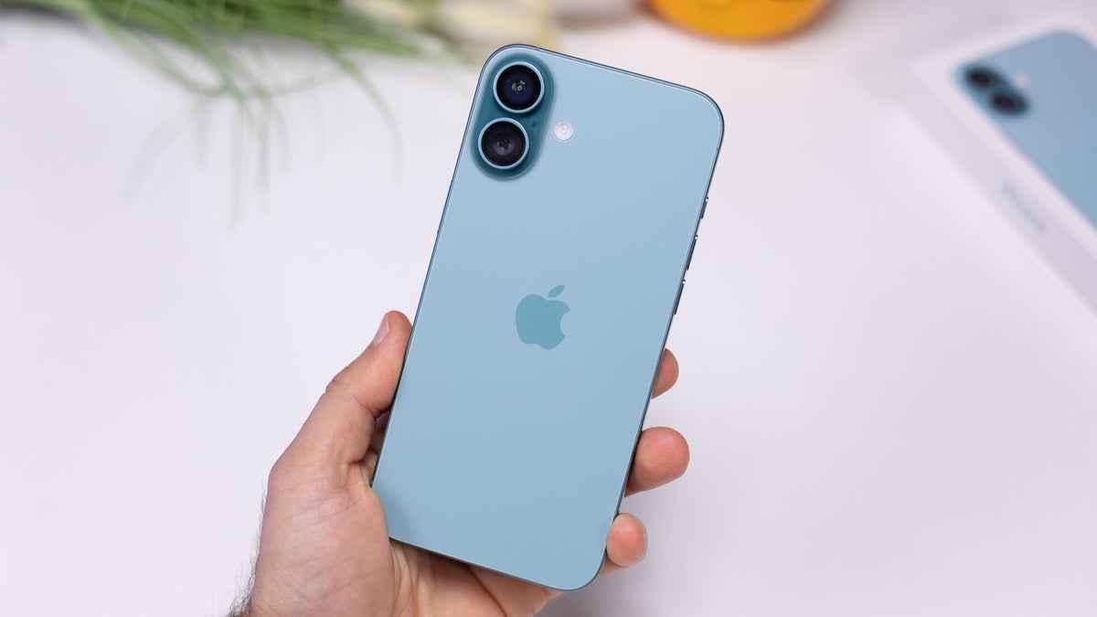 Iphone 18 : apple envisage un retour du modèle plus, une surprise inattendue
