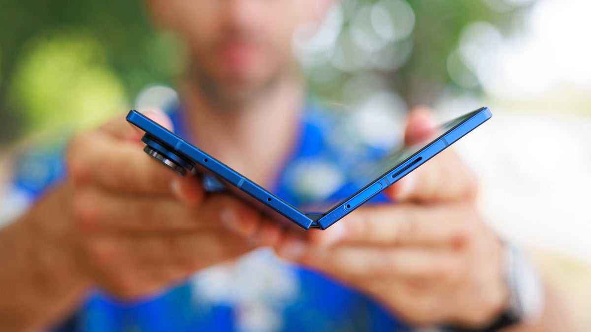 L'iphone fold, un nouveau joueur puissant sur le marché des smartphones pliables