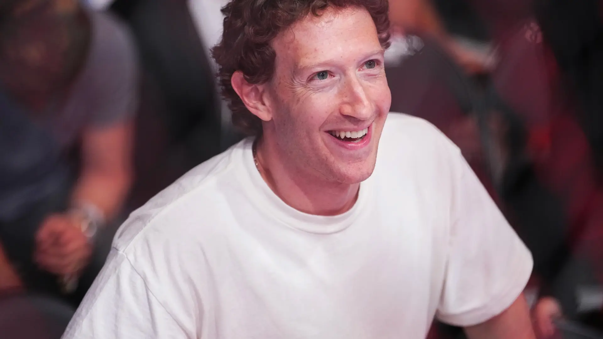Meta se lance en la course de l'ia avec un zuckerberg virtuel