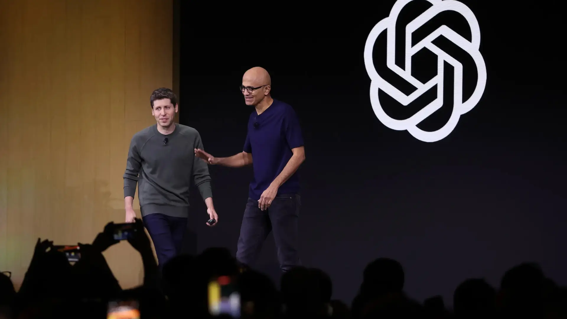Microsoft abandonne ses dividendes à openai et met fin à une coopération non exclusive