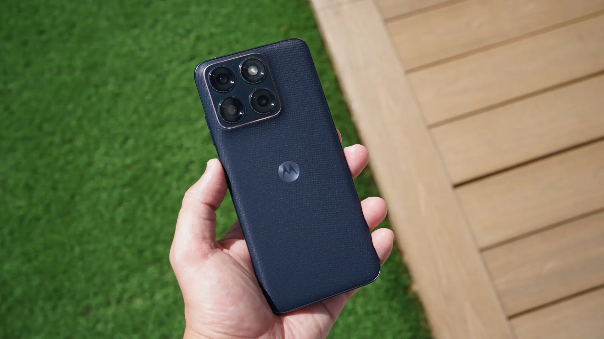 Motorola edge 70 fusion: une promesse d'autonomie décuplée, mais à quel prix ?