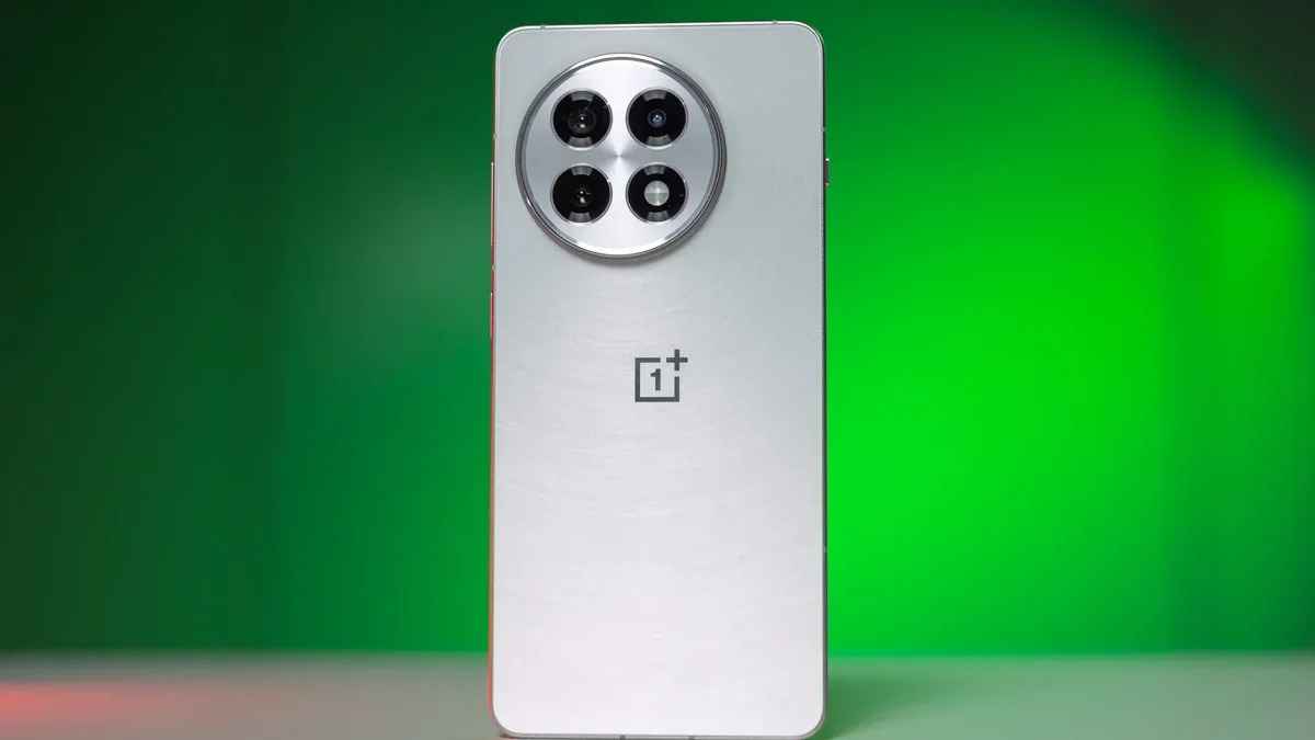 Oneplus 13r : la puissance abordable se dément sur amazon