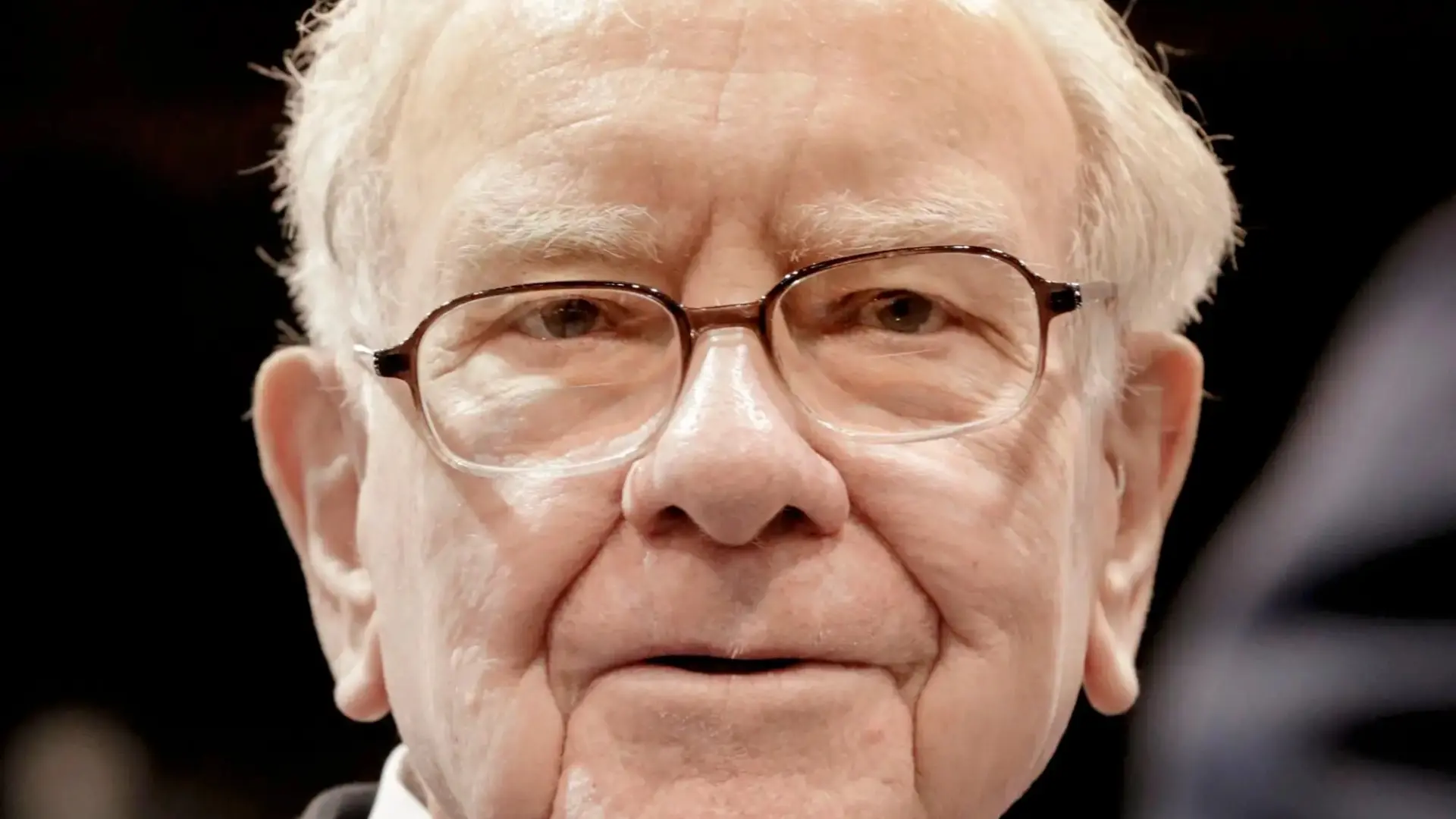Succession au sommet chez berkshire hathaway : greg abel trace sa voie