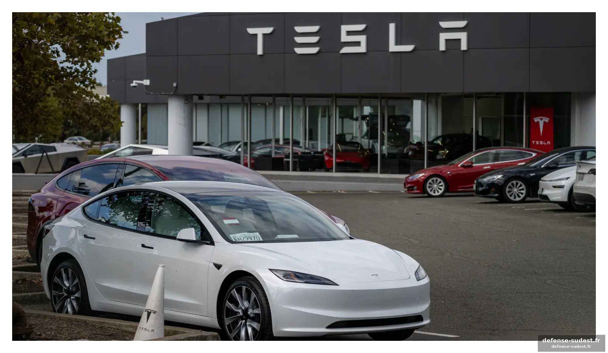 Tesla poursuit sa route vers l
