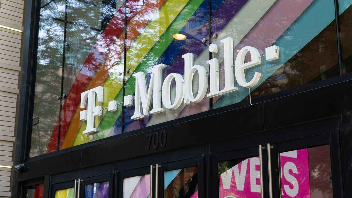 T-mobile dissout ses effectifs : le géant américain mise sur son application t-life
