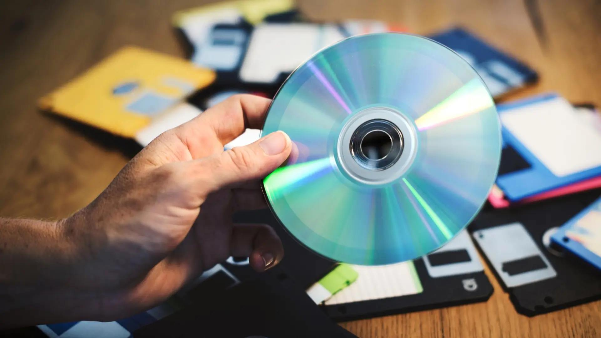 Vos cd : le souvenir numérique s'efface. agissez vite !